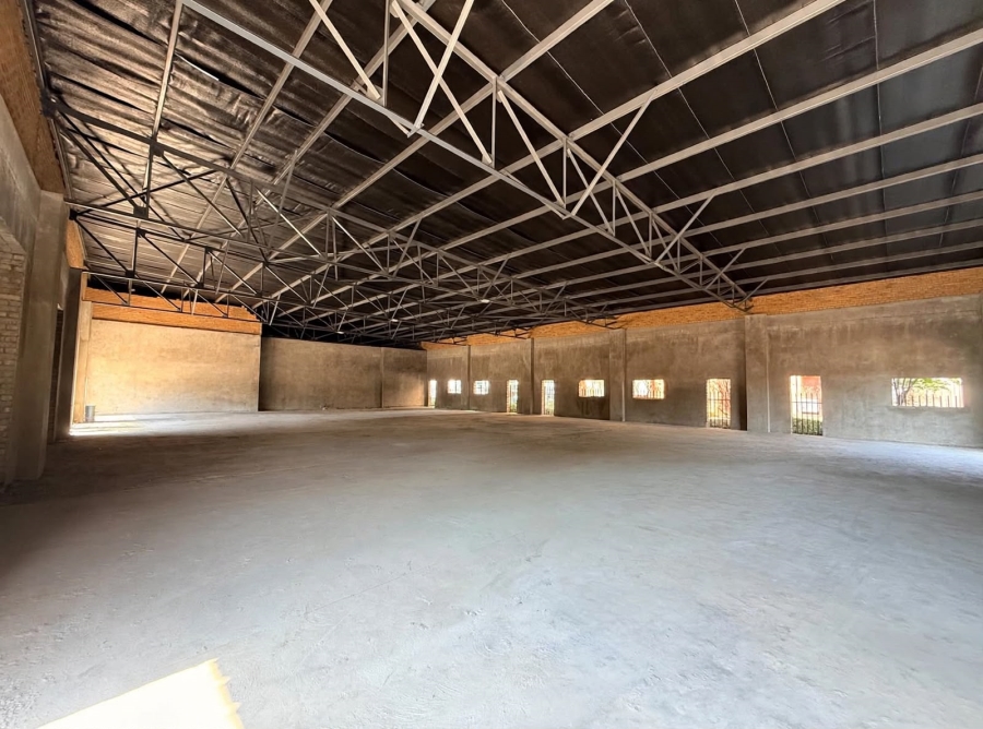 To Let Commercial Property for Rent in Rustenburg Central North West